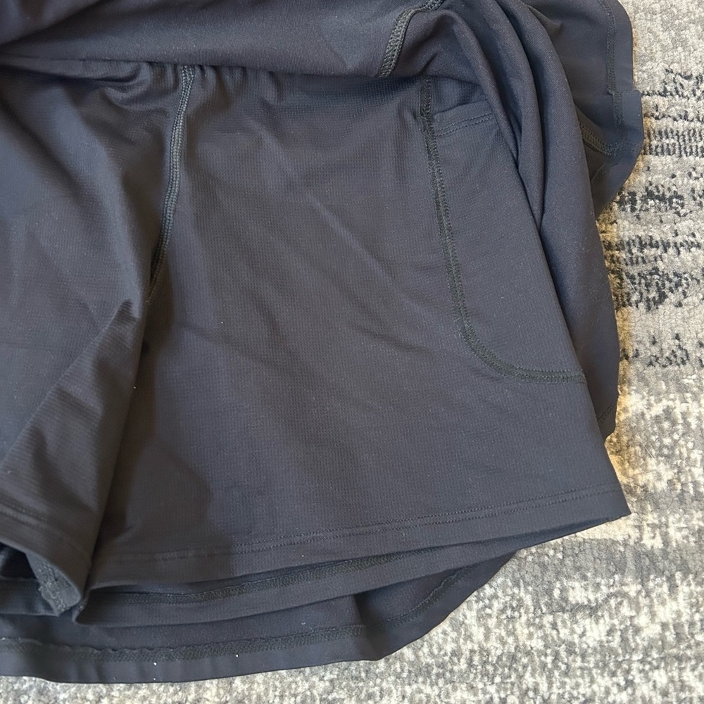 DONA JO Golf/Tennis Pleated Skort - Picture 4 of 7